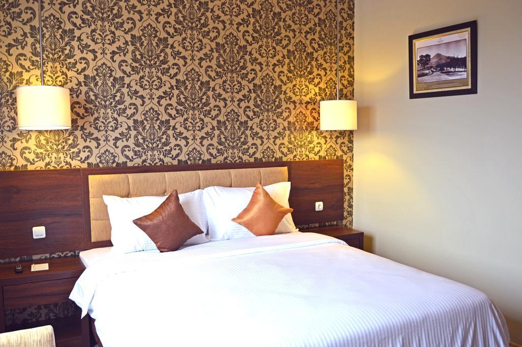 Hotel Safira Magelang Camera foto