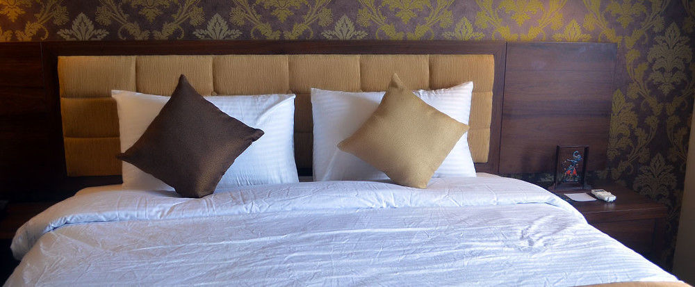 Hotel Safira Magelang Esterno foto